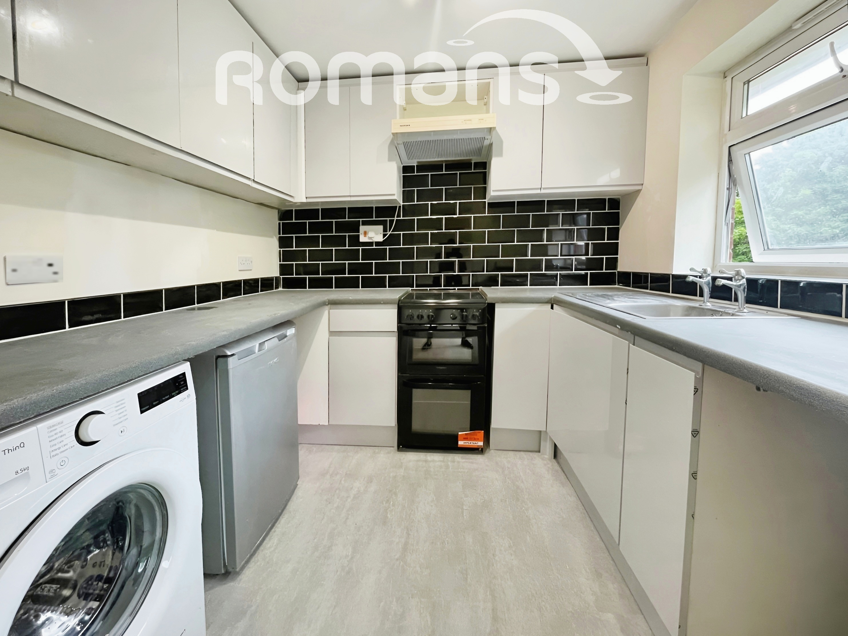 Flat Cibbons Road in Basingstoke and Deane