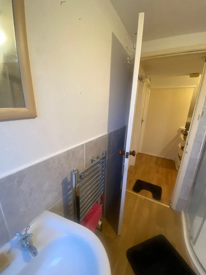 Room Ensign Way in Borough of Spelthorne
