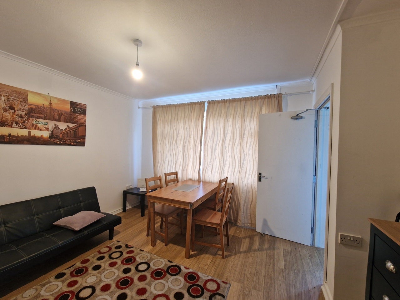 Room Wingate Road in Salford