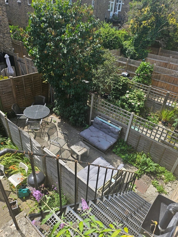 Room Oakmead Road in Greater London