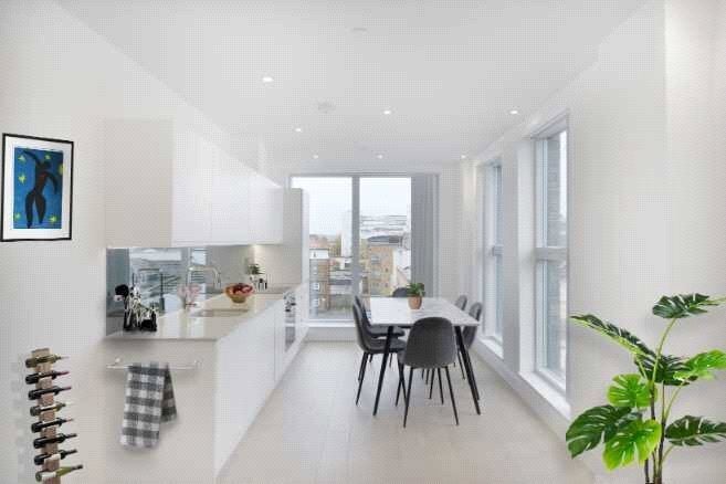 Flat Grange Walk in Greater London