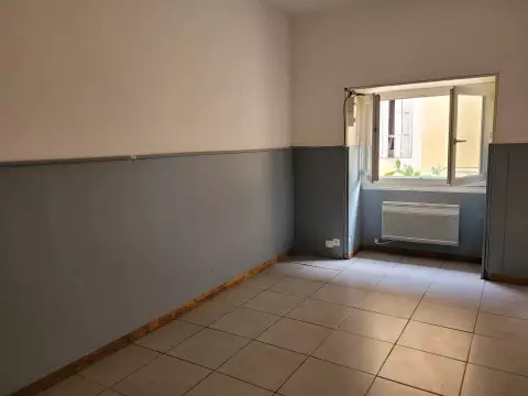 Flat Rue Courbet in Gardanne