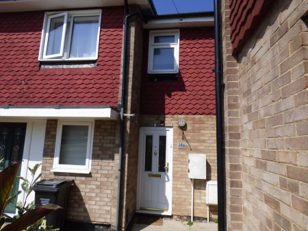House Bourne Close in Basildon