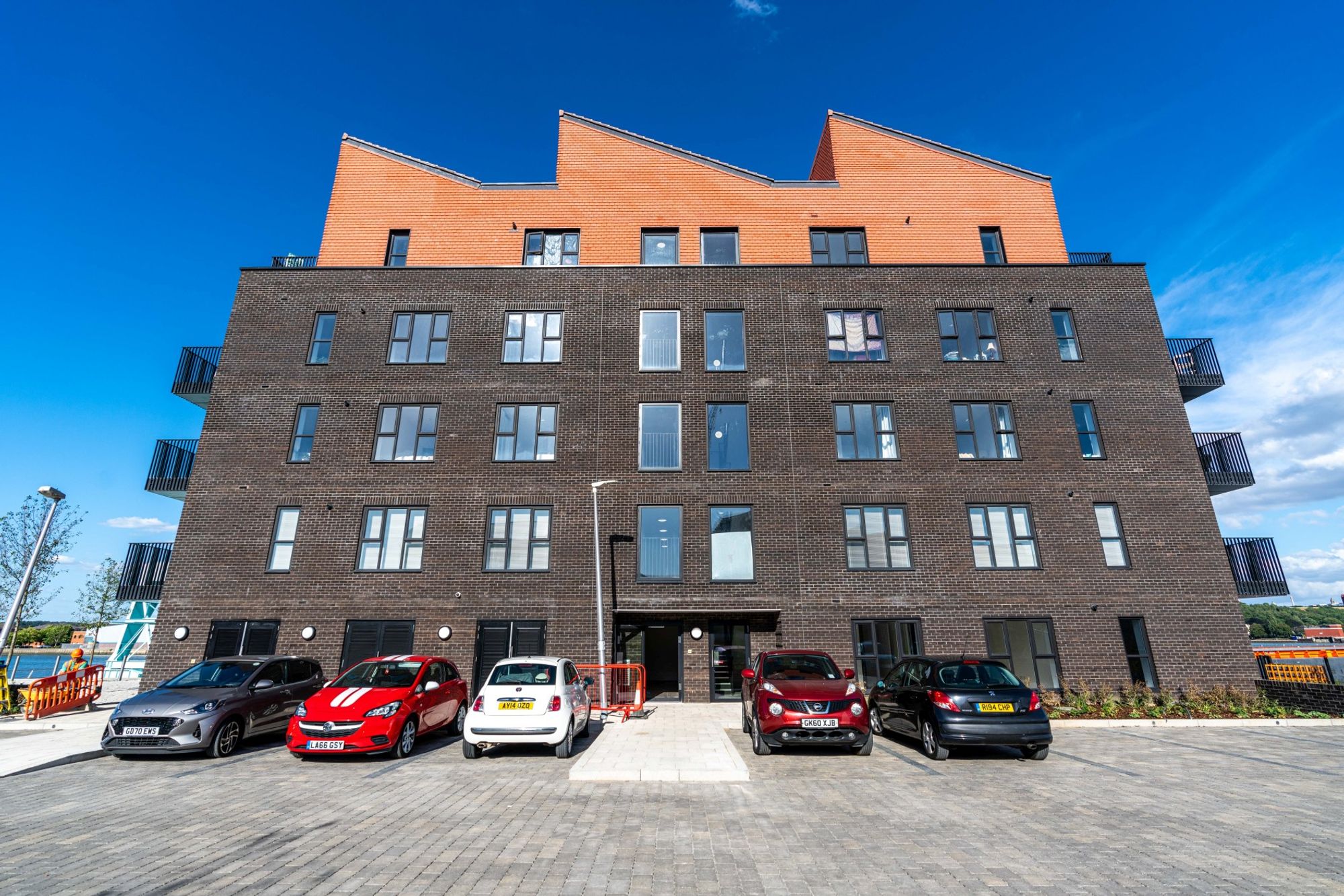 Flat Blue Boar Lane in Rochester