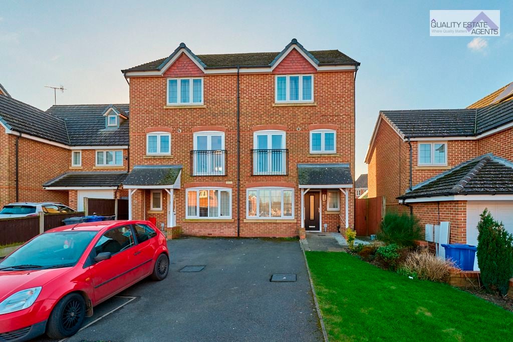 Room Galingale View in Newcastle-under-Lyme