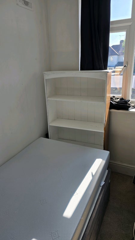 Room Littleport Spur in Slough