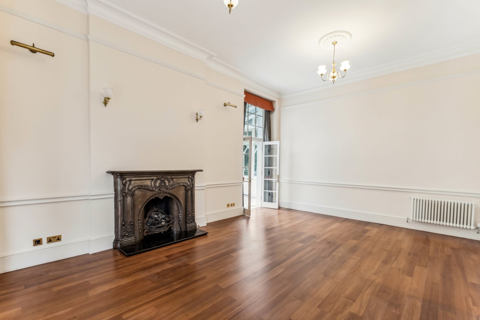 Flat Addison Road in Greater London