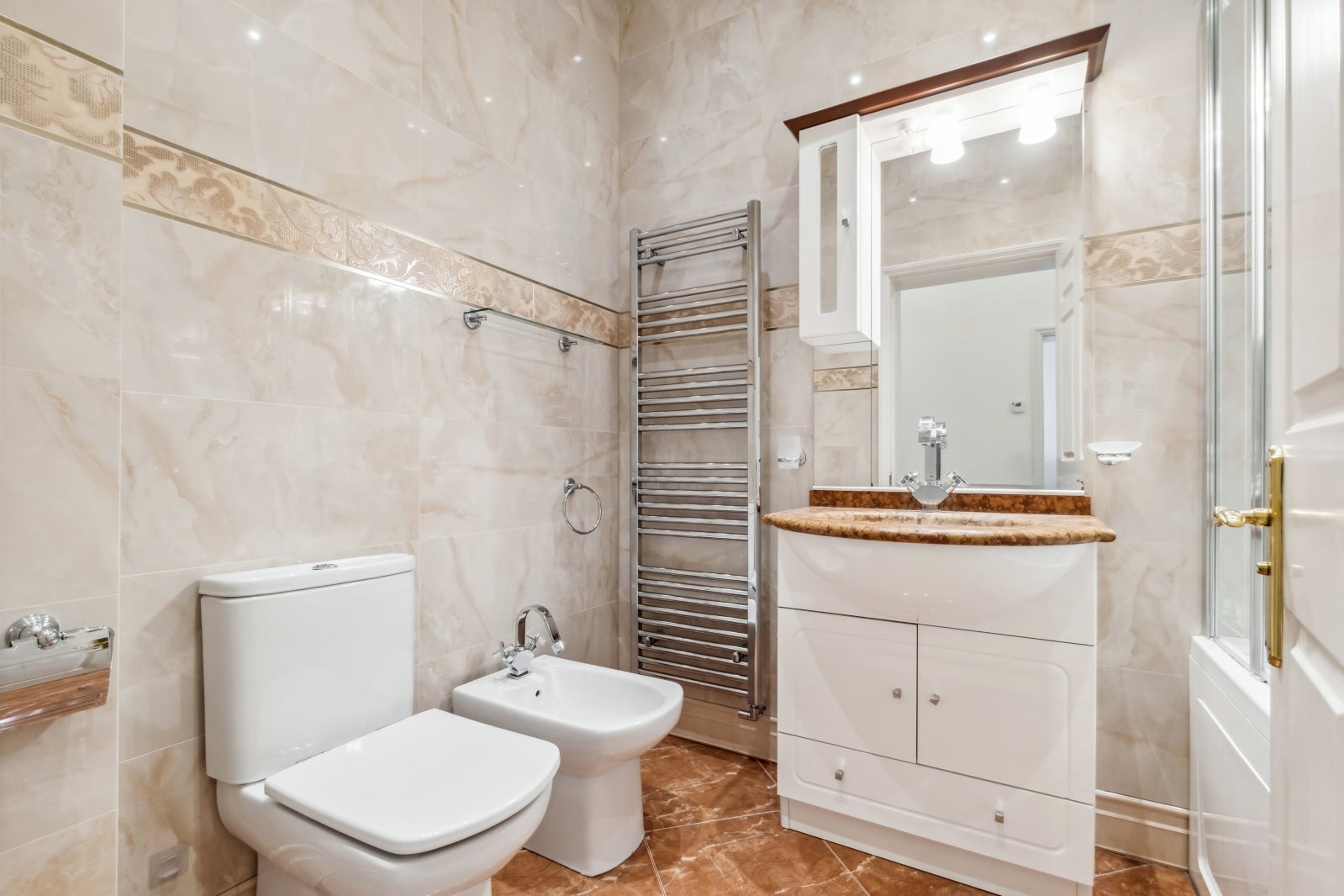 Flat Addison Road in Greater London