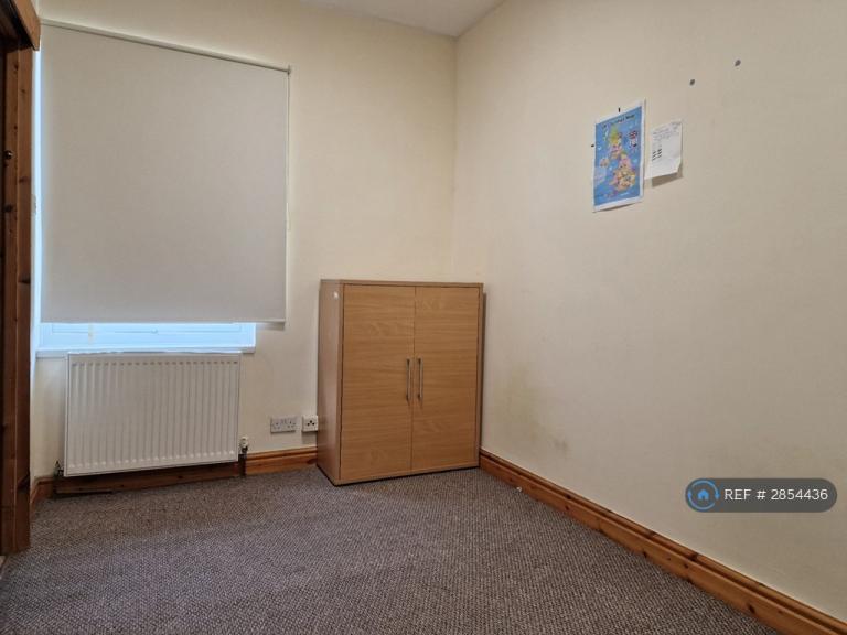 Room Browning Street in Stafford