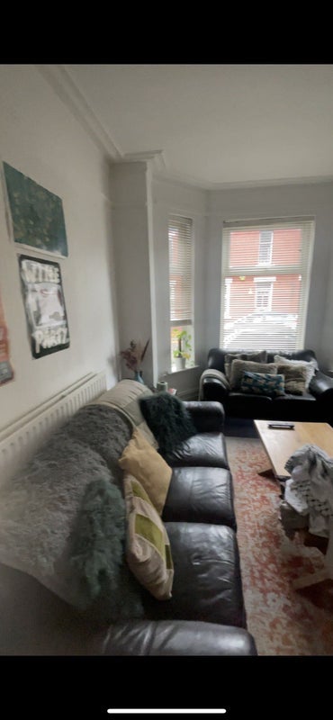 Room Cromer Avenue in Manchester