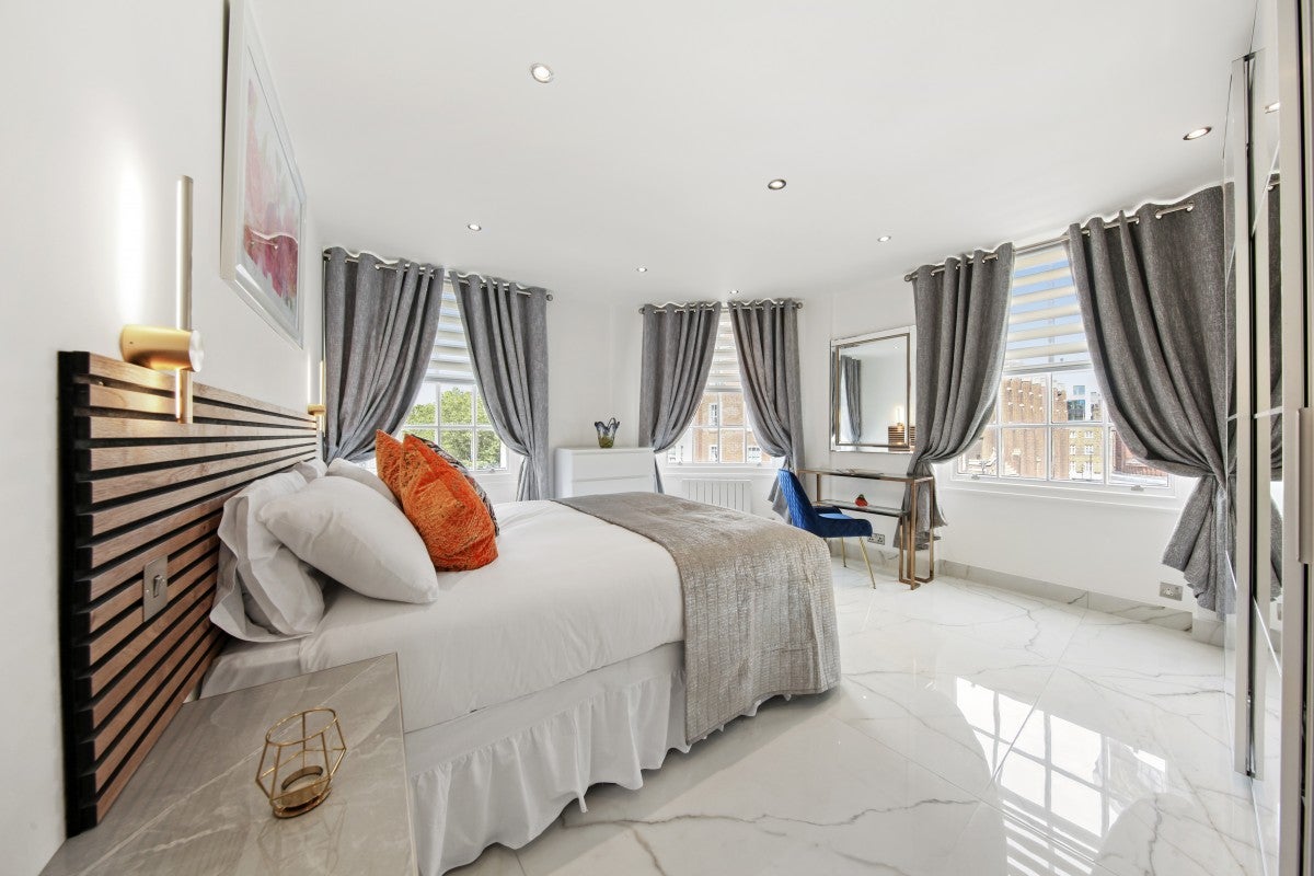 Flat Great Cumberland Place in City of Westminster