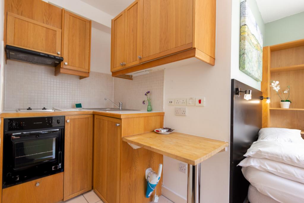 Flat North Gower Street in Greater London