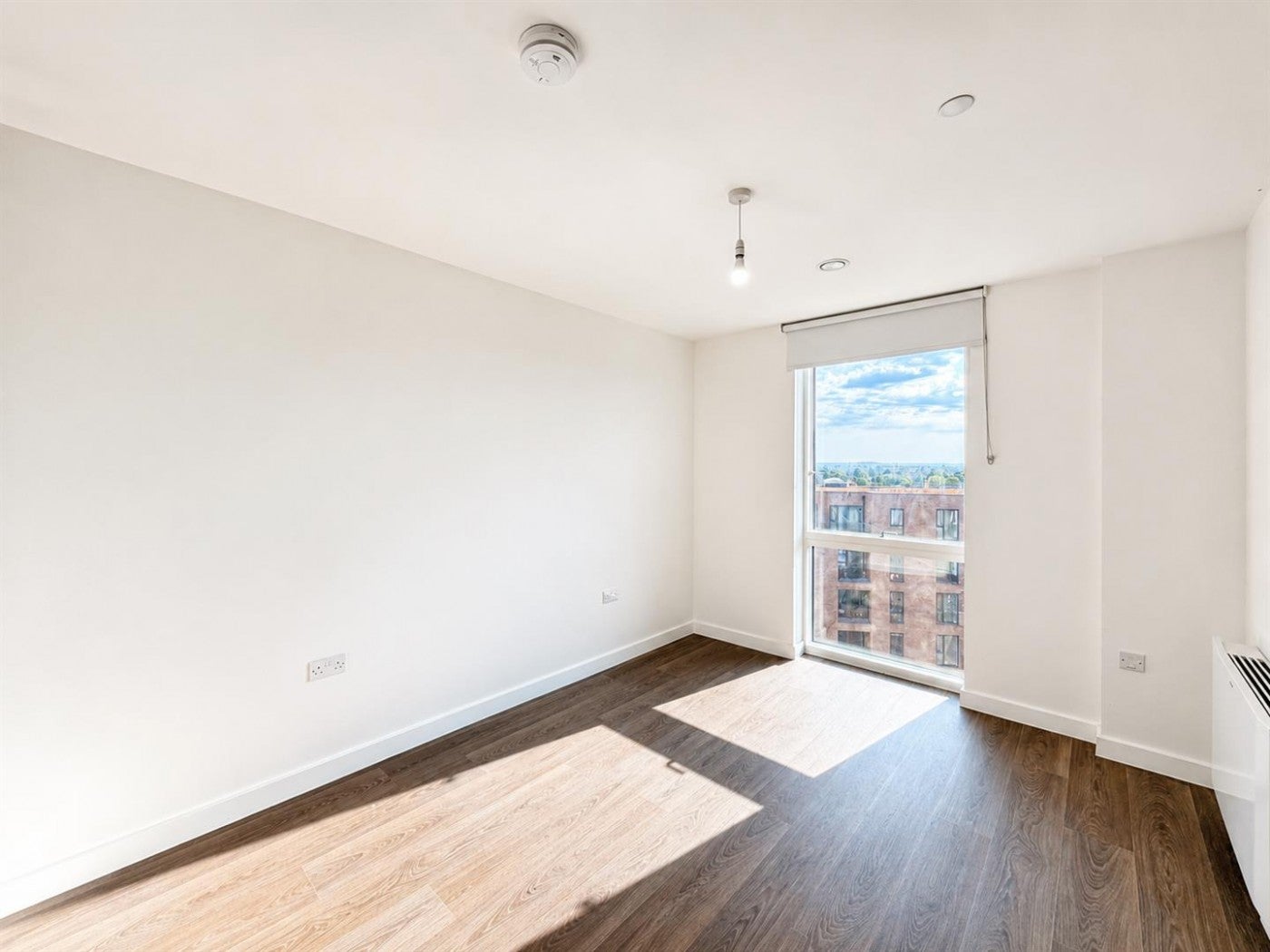 Flat New Road in Greater London