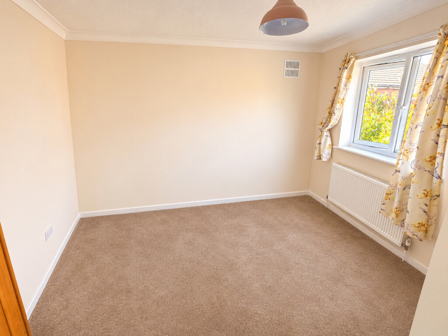 House Paterson Close in Basingstoke and Deane