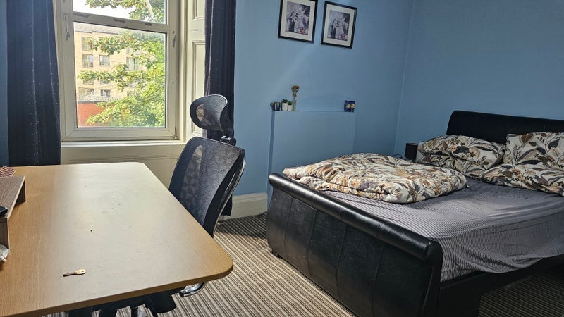 Room Scotland Street West in Glasgow