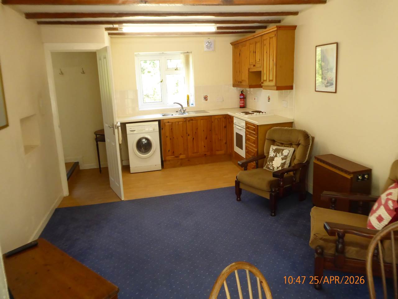 Flat Hydfron Close in Llanddowror
