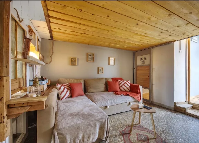 Appartement Rue Charrier à Nîmes