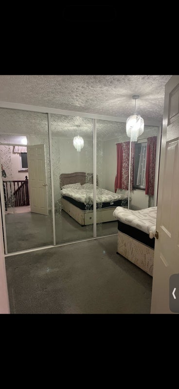 Room Yewdale Crescent in Coventry