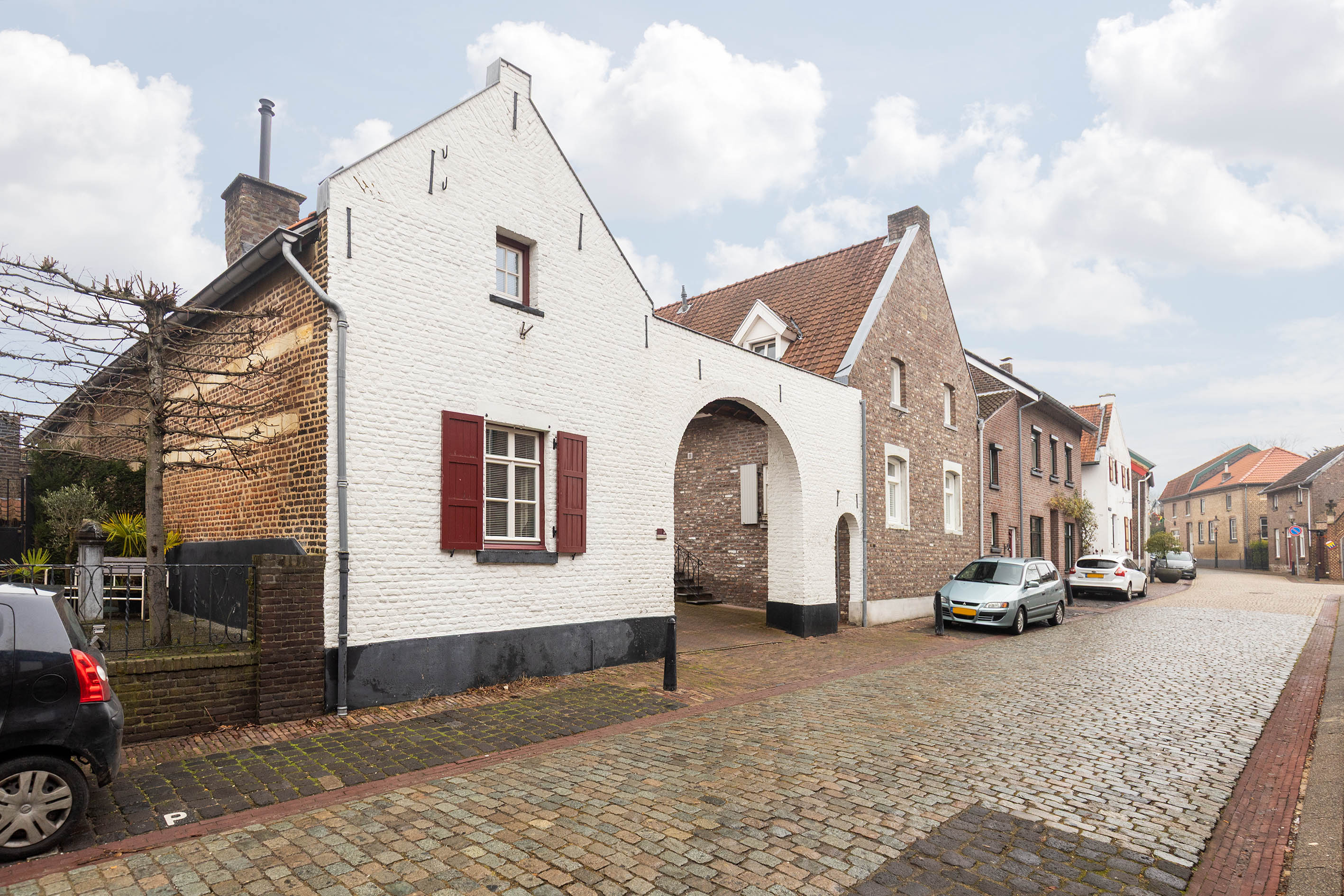 Vrijstaande woning te koop: Dorpstraat 25, Elsloo