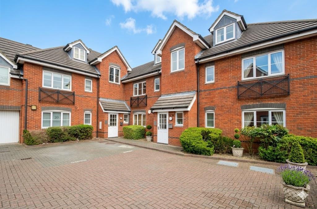 Flat Bloomsbury Close in London