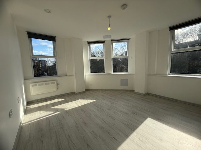 Flat Midgate in Peterborough