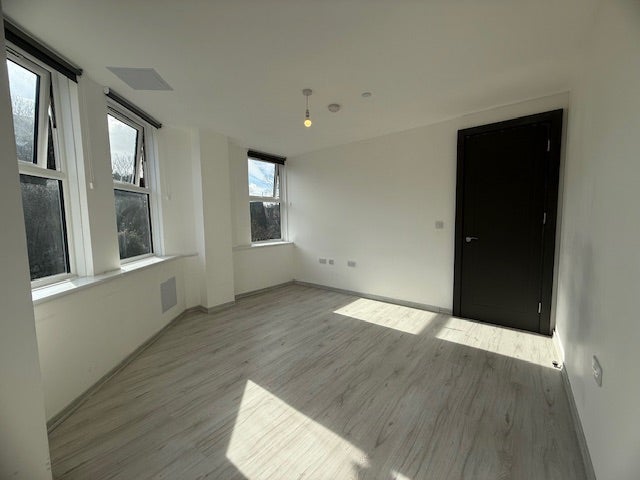 Flat Midgate in Peterborough