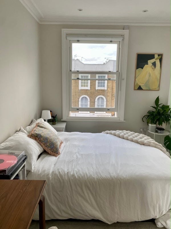 Room Castlehaven Road in Greater London