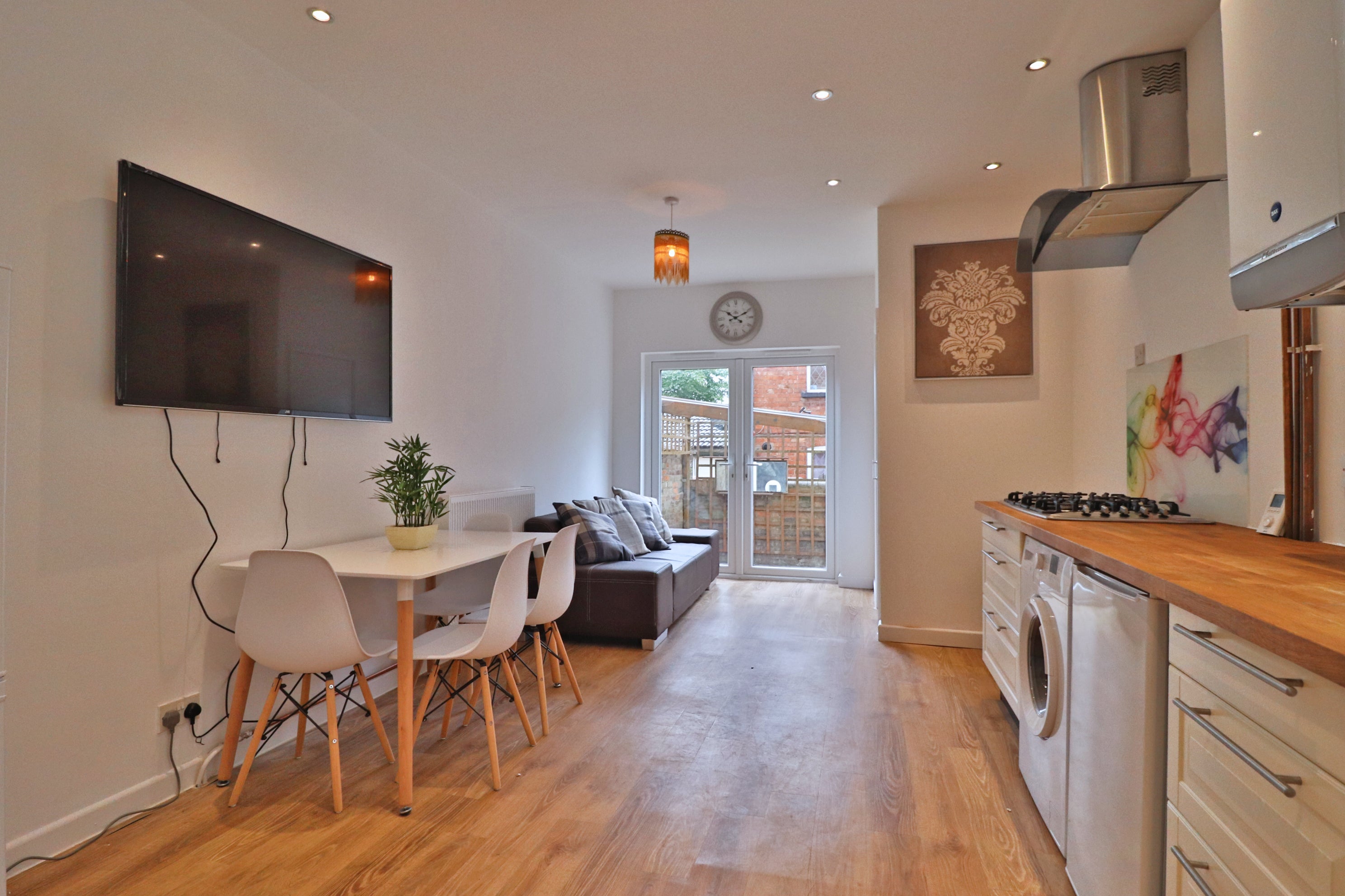 Room Stanley Street in Bedford