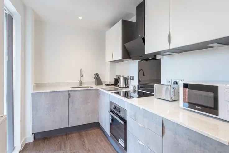 Flat Hallfield Road in York