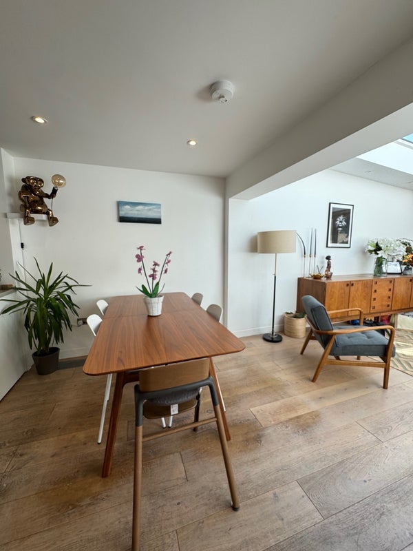 Room The Elms in Greater London