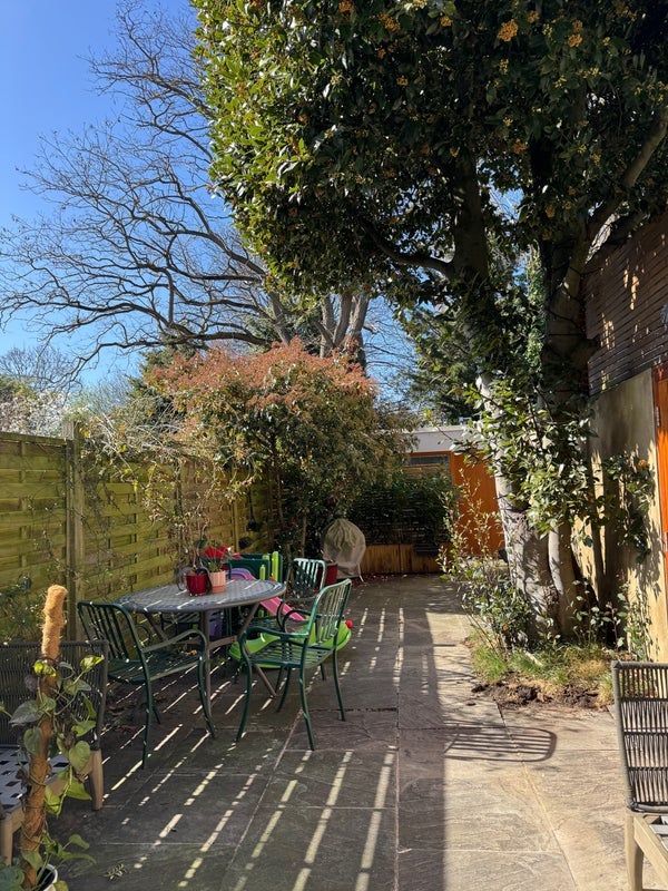 Room The Elms in Greater London