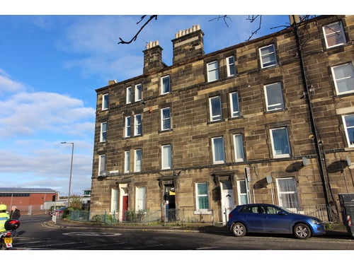 Flat Westfield Road in City of Edinburgh