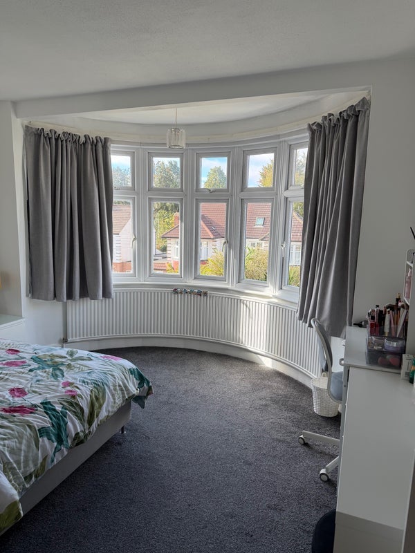 Room Grosvenor Gardens in Greater London