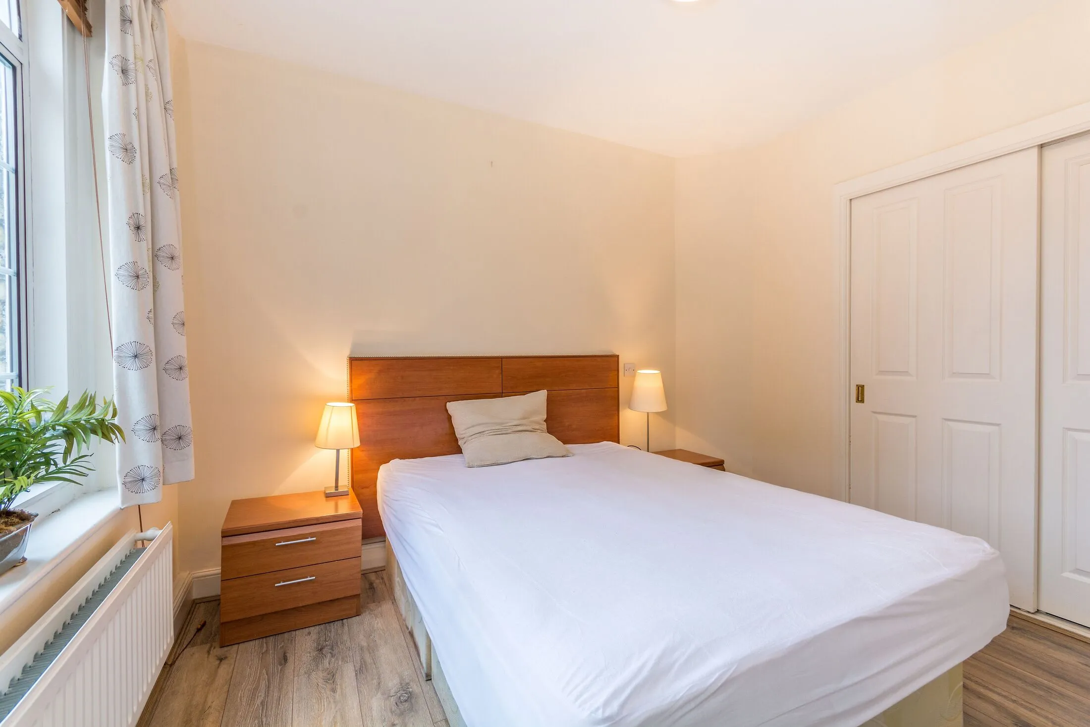 Flat Forset Street in City of Westminster