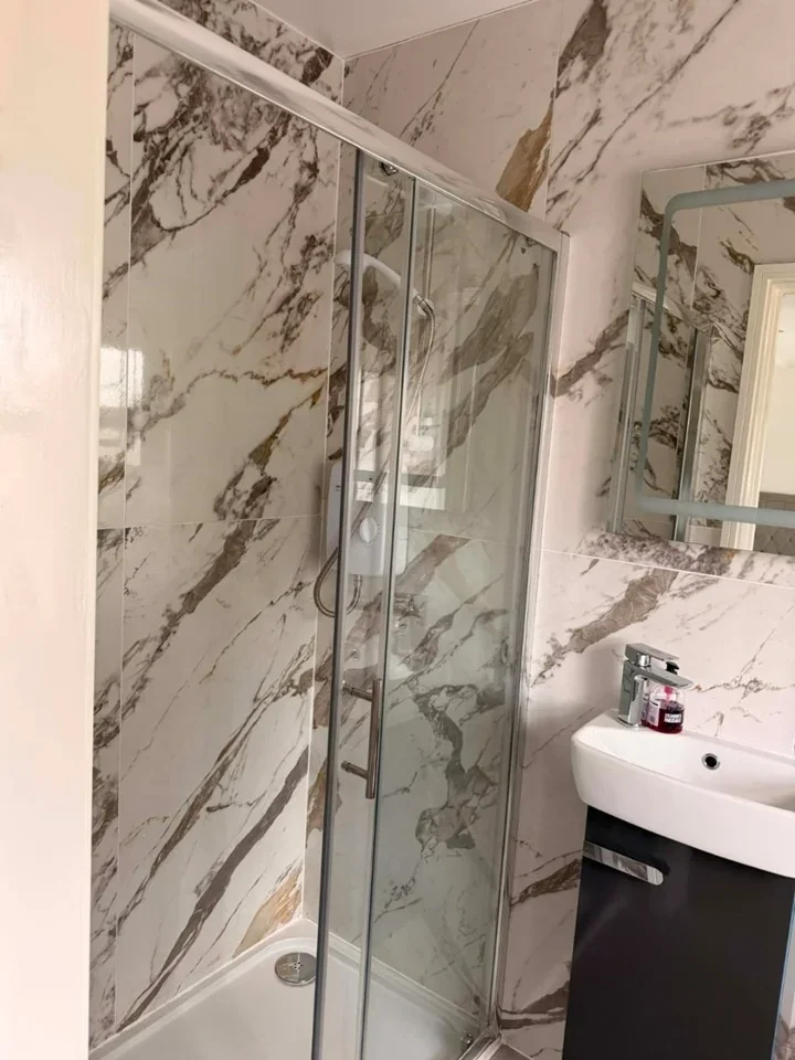 Flat Ash Grove in Greater London