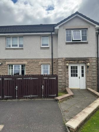 Flat Lomond Court in Coatbridge