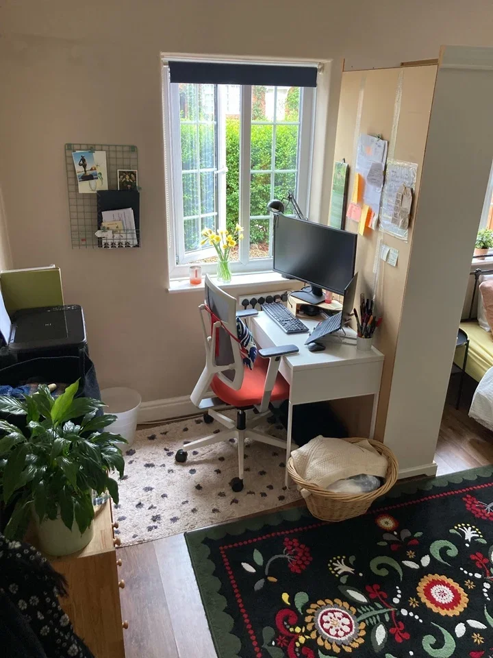 Room Dover House Road in Greater London