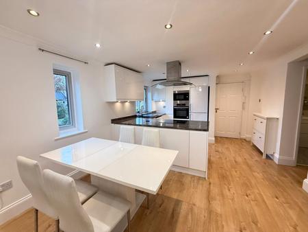 Flat Ridgemont Close in Oxford