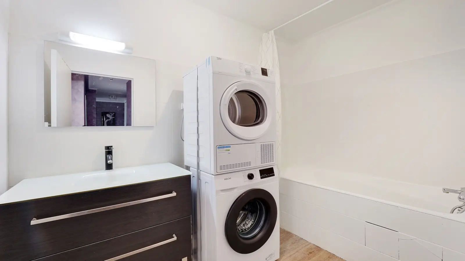 Room Rue Gabriel et Charles Voisin in Boulogne-Billancourt