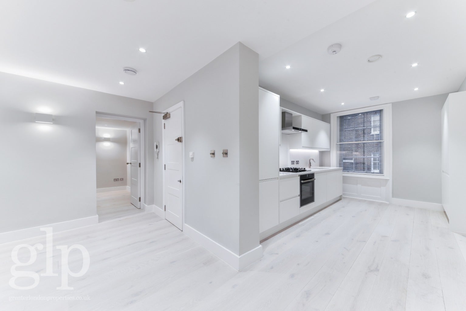 Flat Carnaby Street in City of Westminster