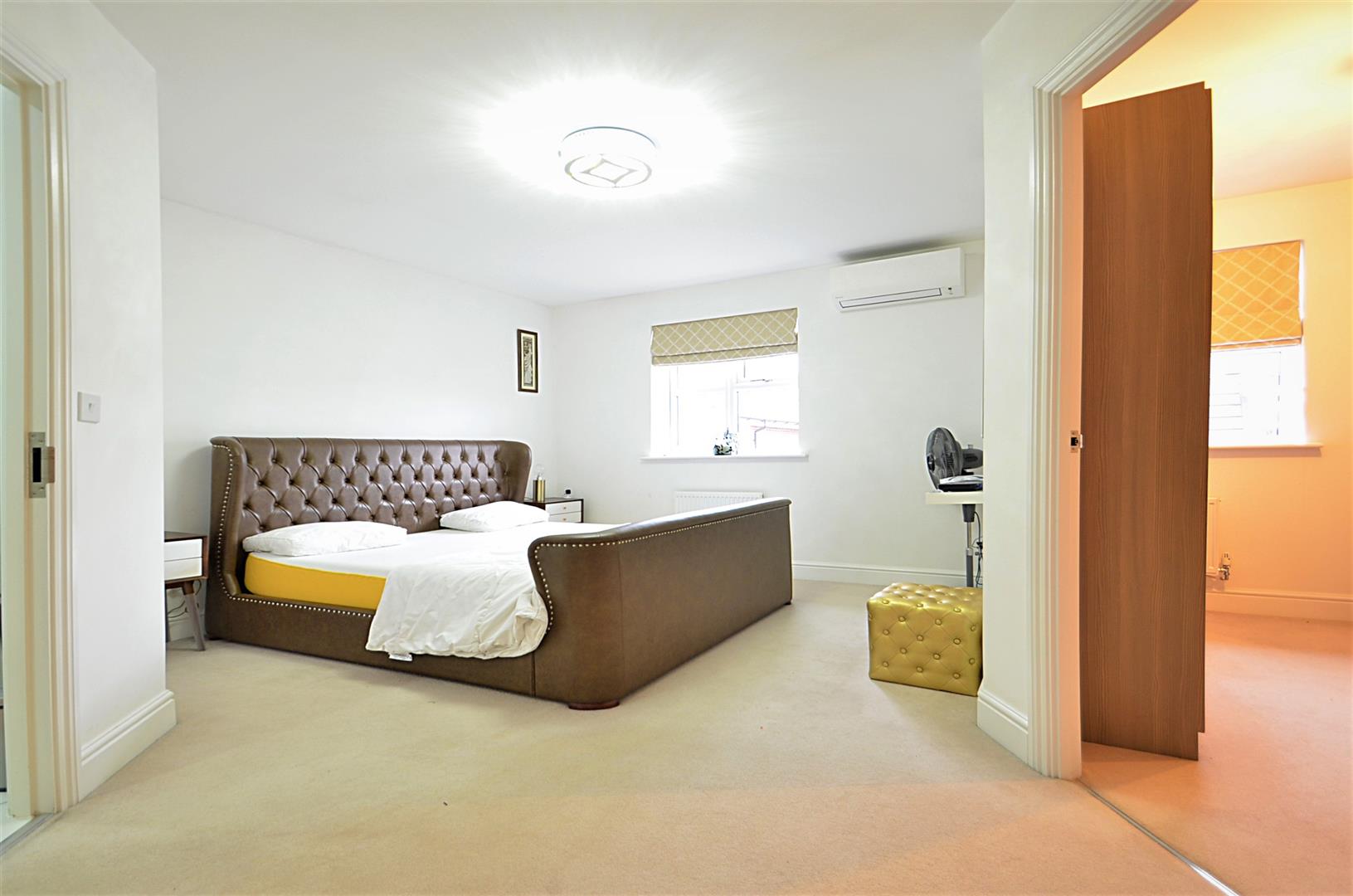 House Truesdales in Greater London