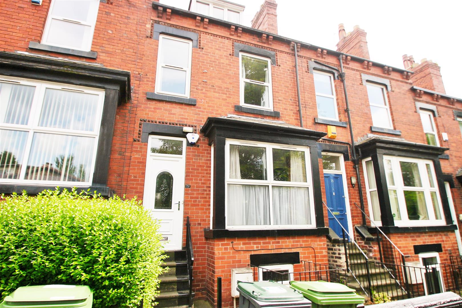 Flat Richmond Avenue in Leeds