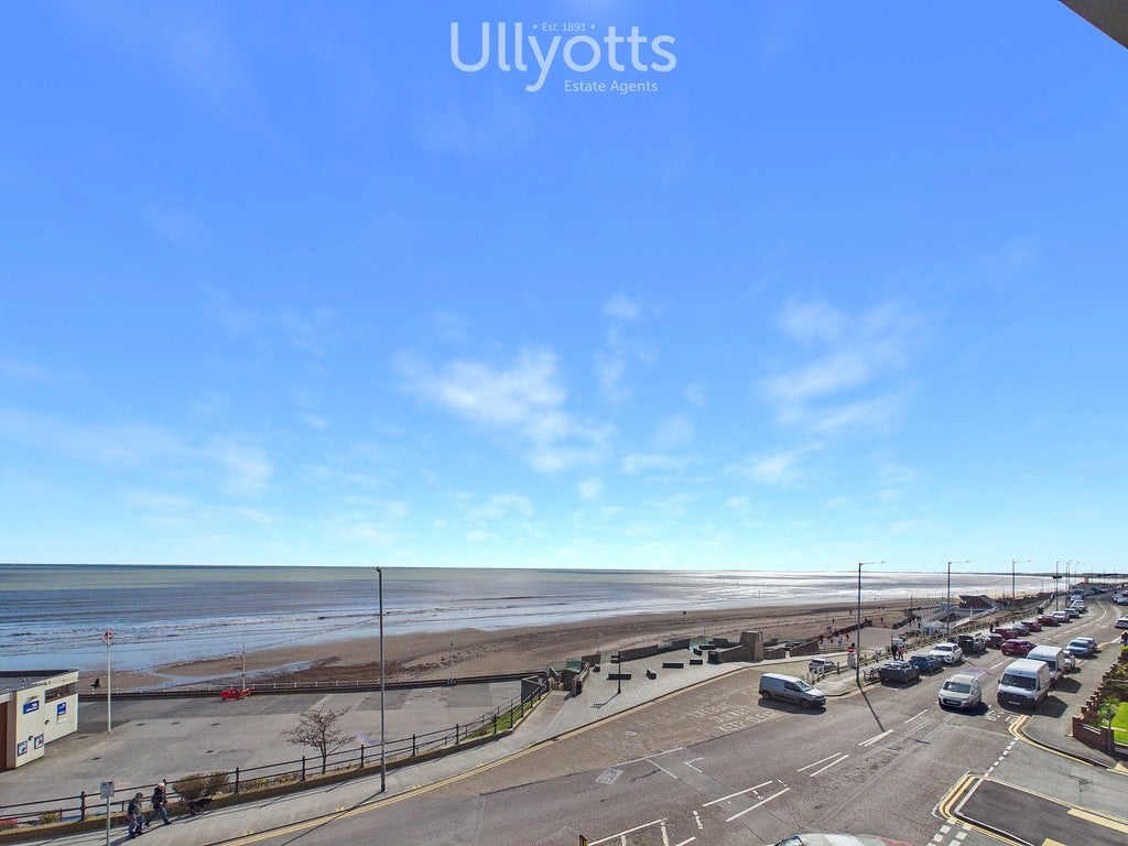 Flat Belgrave Road in Bridlington