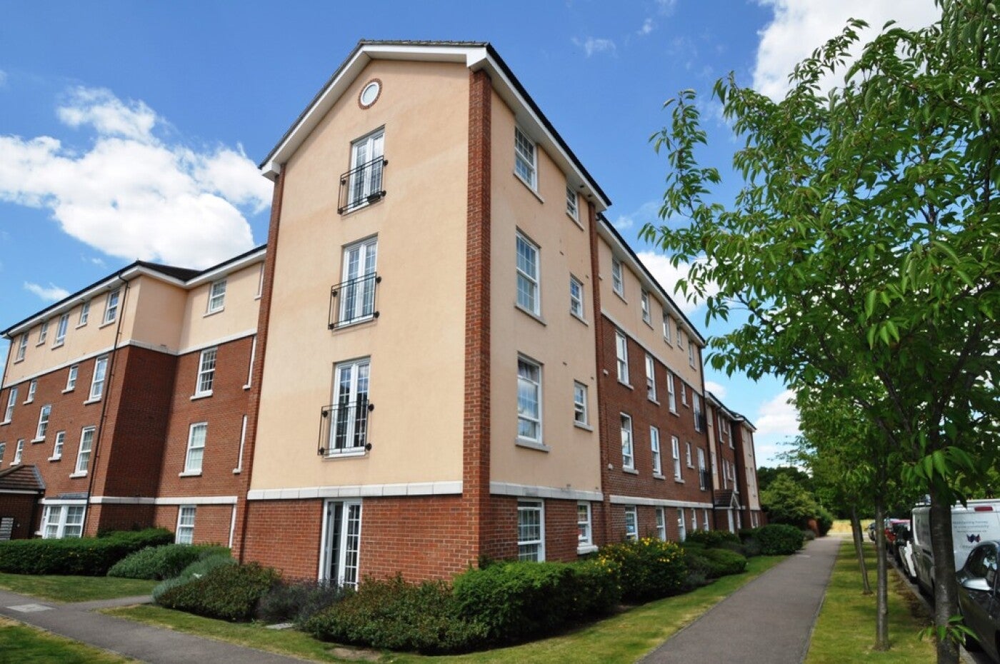 Flat Merrifield COurt in Welwyn Hatfield