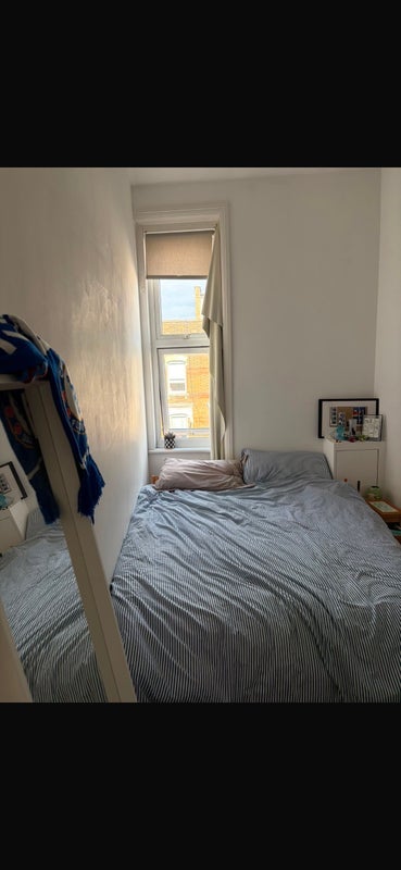 Room Stoke Newington High Street in Greater London