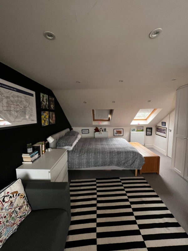 Room Reynolds Road in Greater London
