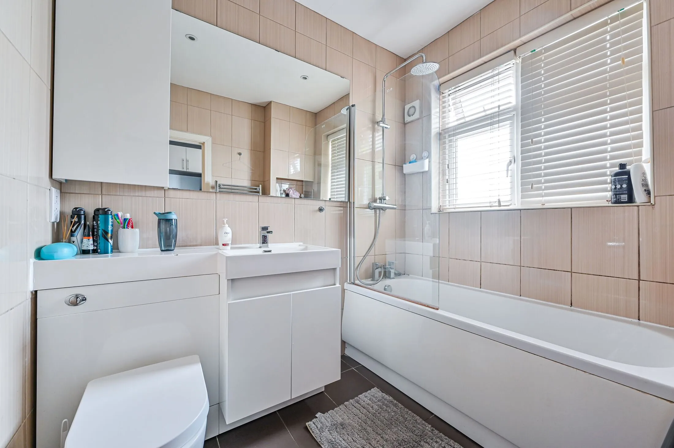 Room Streatham Vale in Greater London