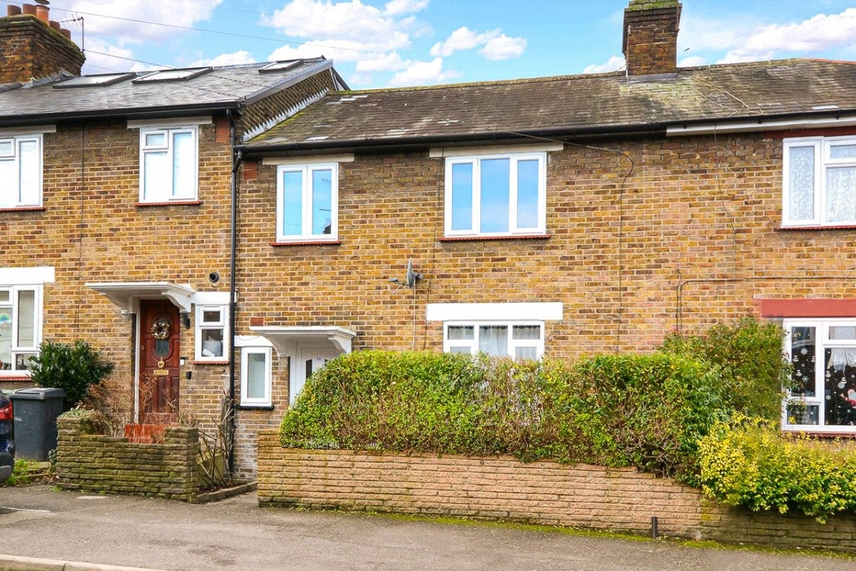 House Holmes Avenue in Greater London