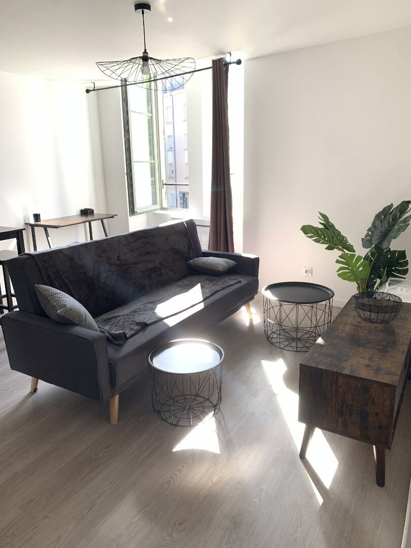 Appartement Rue Portefer à Romans-sur-Isère