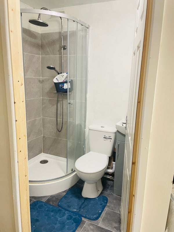Room Oakfield in Liverpool